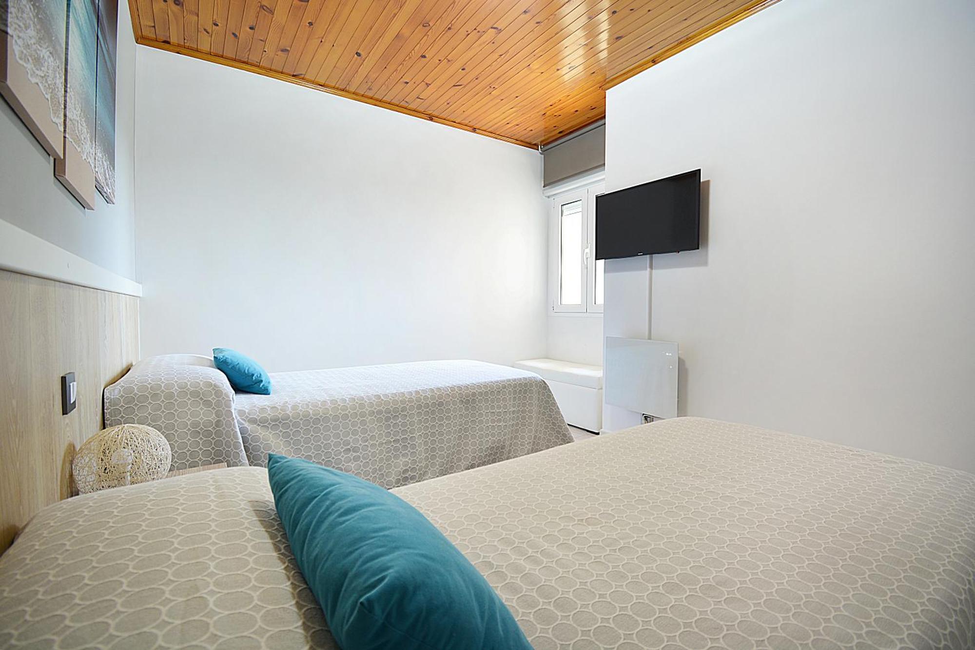 Galihost - Apartamento Con Vistas En Pedras Negras O Grove Ngoại thất bức ảnh